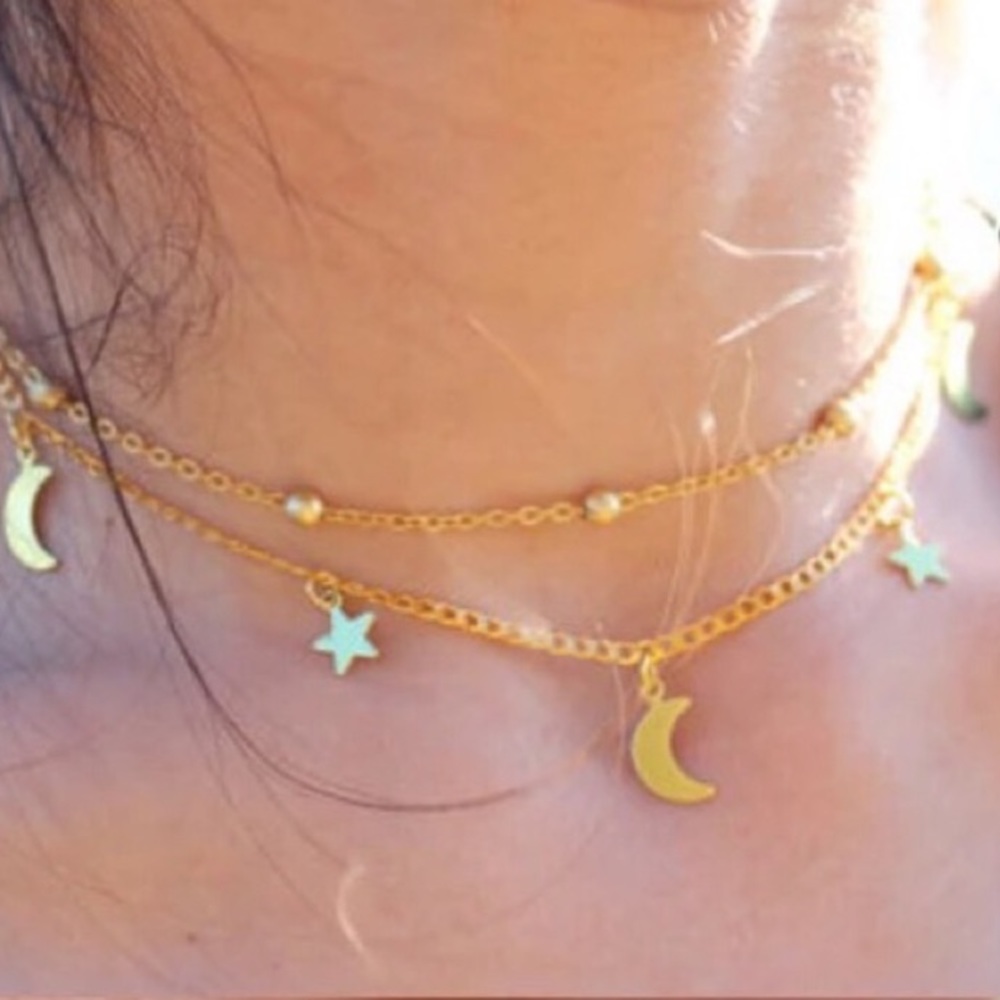 🎉 New Layered Moon & Star Choker Necklace